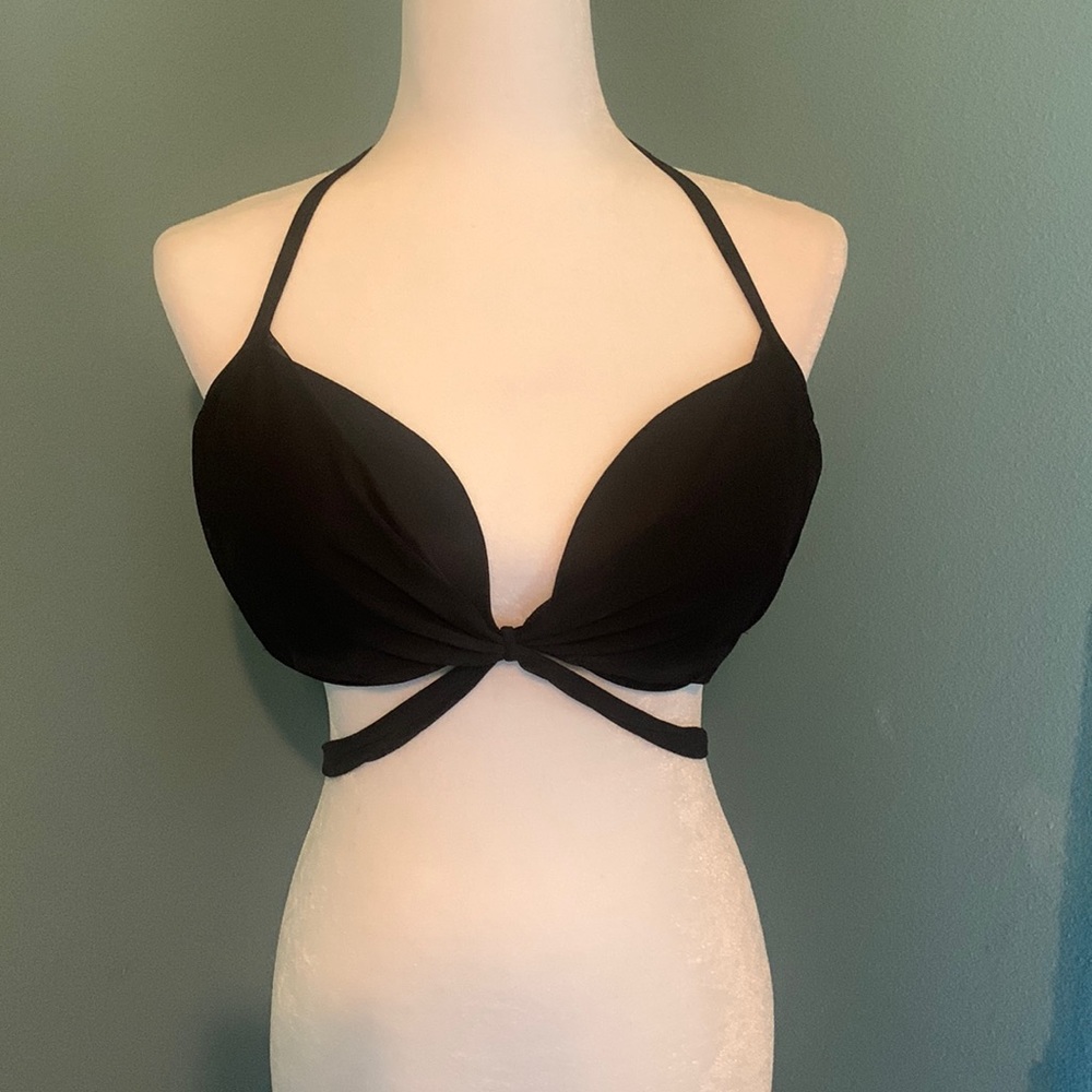 Venus black underwire bikini top